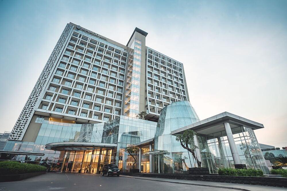 The Margo Hotel Depok Exterior foto