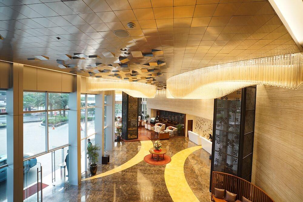 The Margo Hotel Depok Exterior foto
